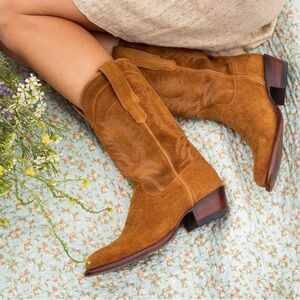 Tecovas Suede Boots